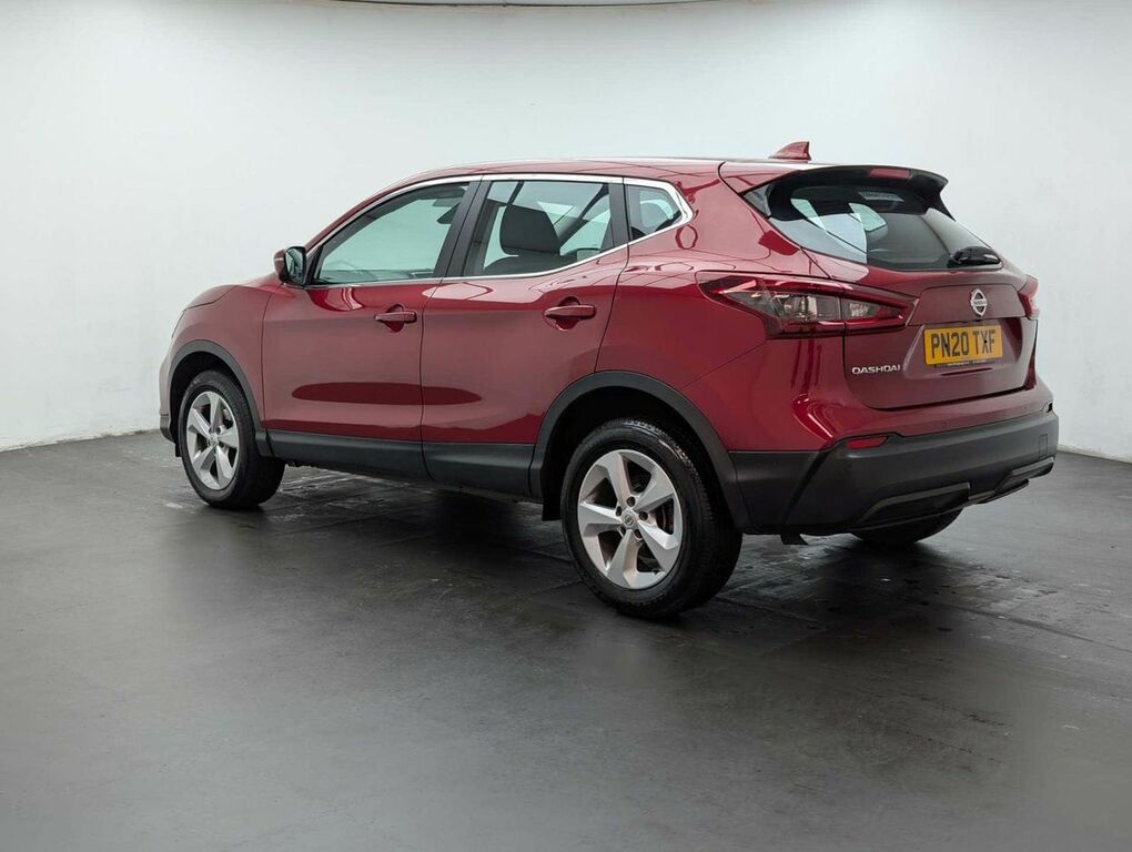 Nissan Qashqai 1.3 Qashqai Acenta Premium Dig-t PN20TXF Red #6