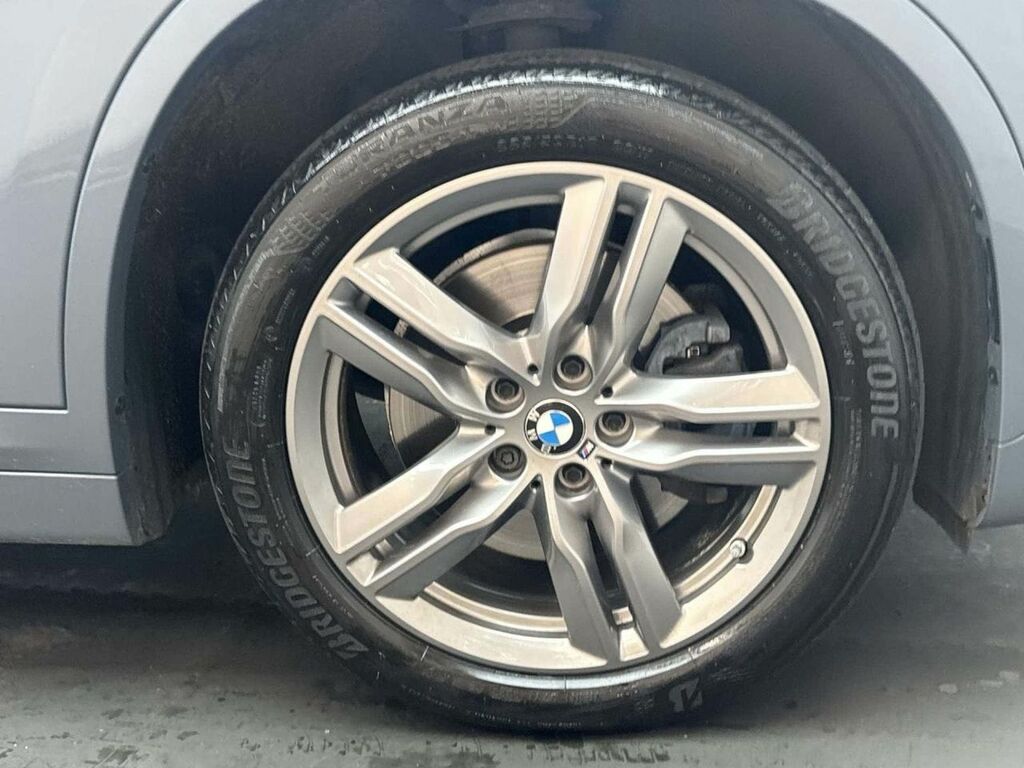 BMW X1 Xline Silver #10