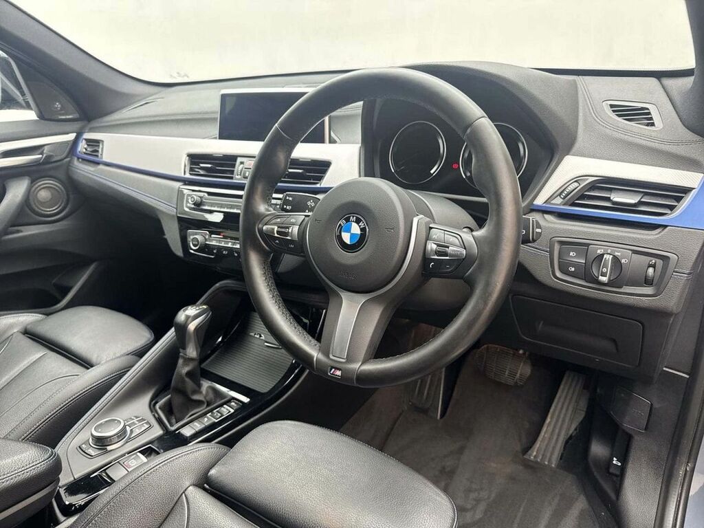 BMW X1 Xline Silver #11