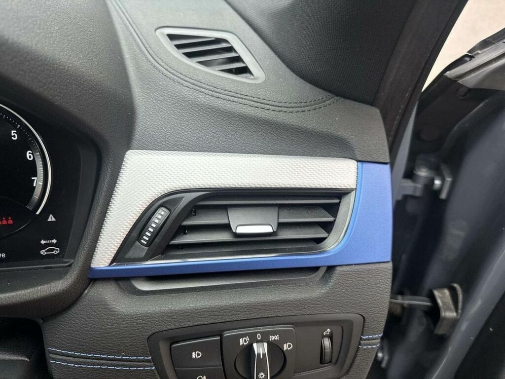 BMW X1 Xline Silver #20