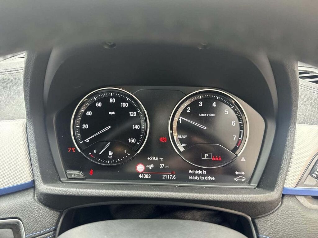 BMW X1 Xline Silver #17