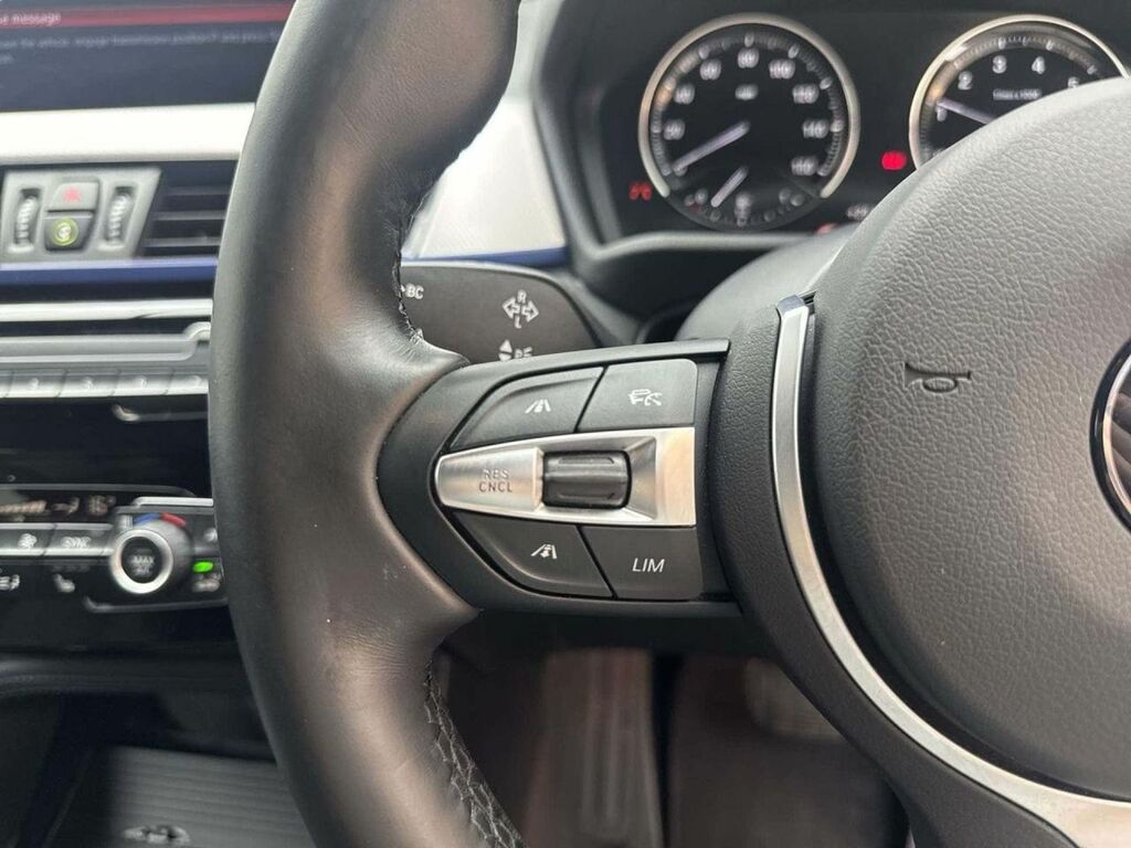 BMW X1 Xline Silver #18