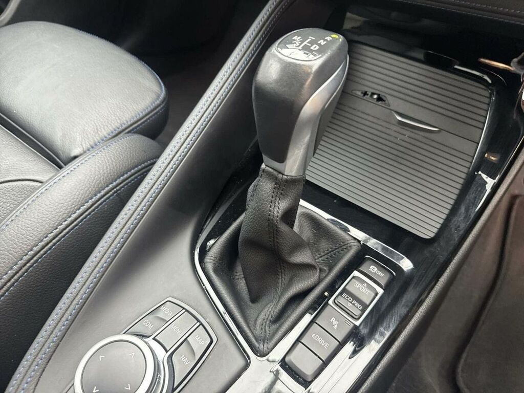 BMW X1 Xline Silver #15