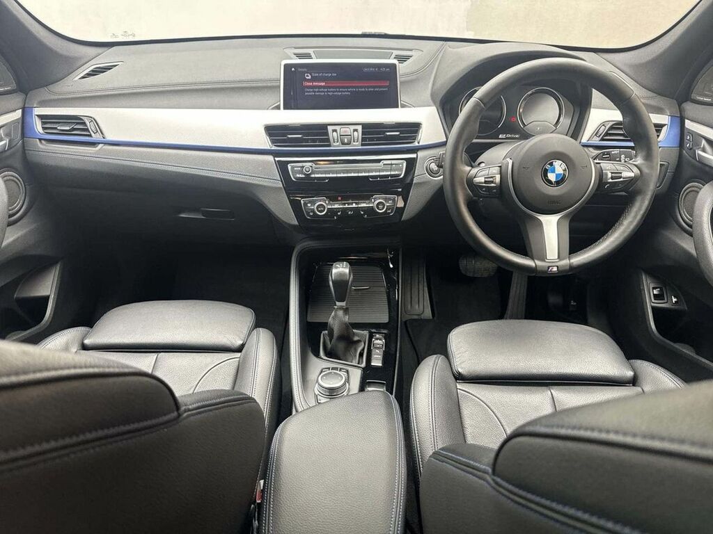 BMW X1 Xline Silver #24