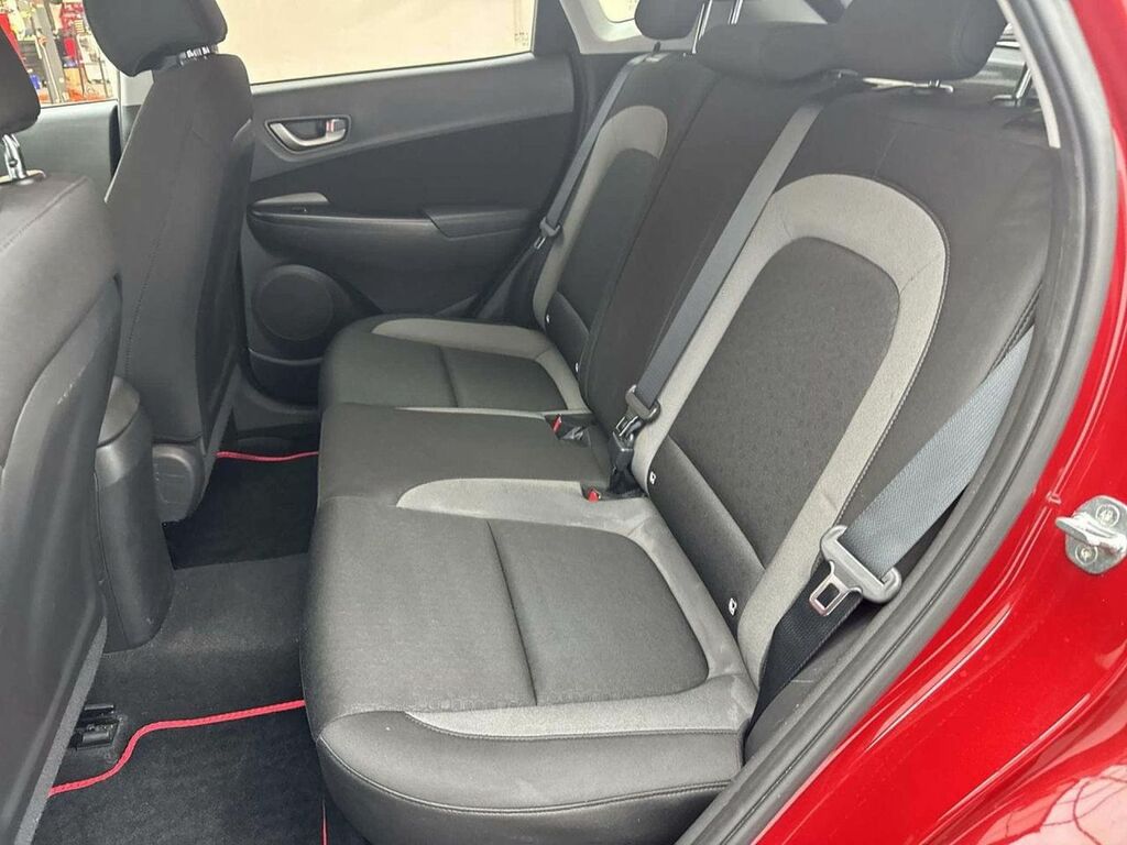 Hyundai Kona Hatchback Blue #28