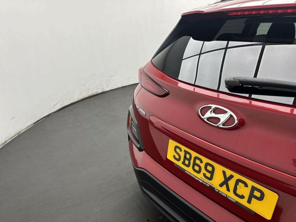 Hyundai Kona Hatchback Blue #26