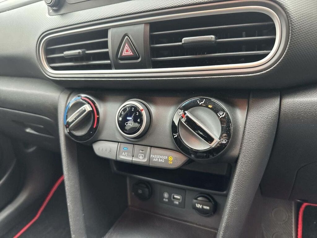 Hyundai Kona Hatchback Blue #16