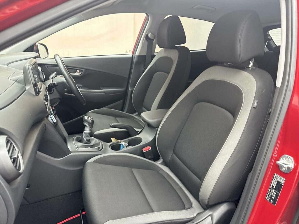 Hyundai Kona Hatchback Blue #29