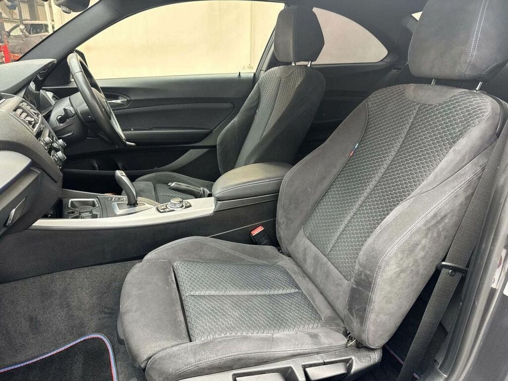 BMW 2 Series M240i Nav Step White #29