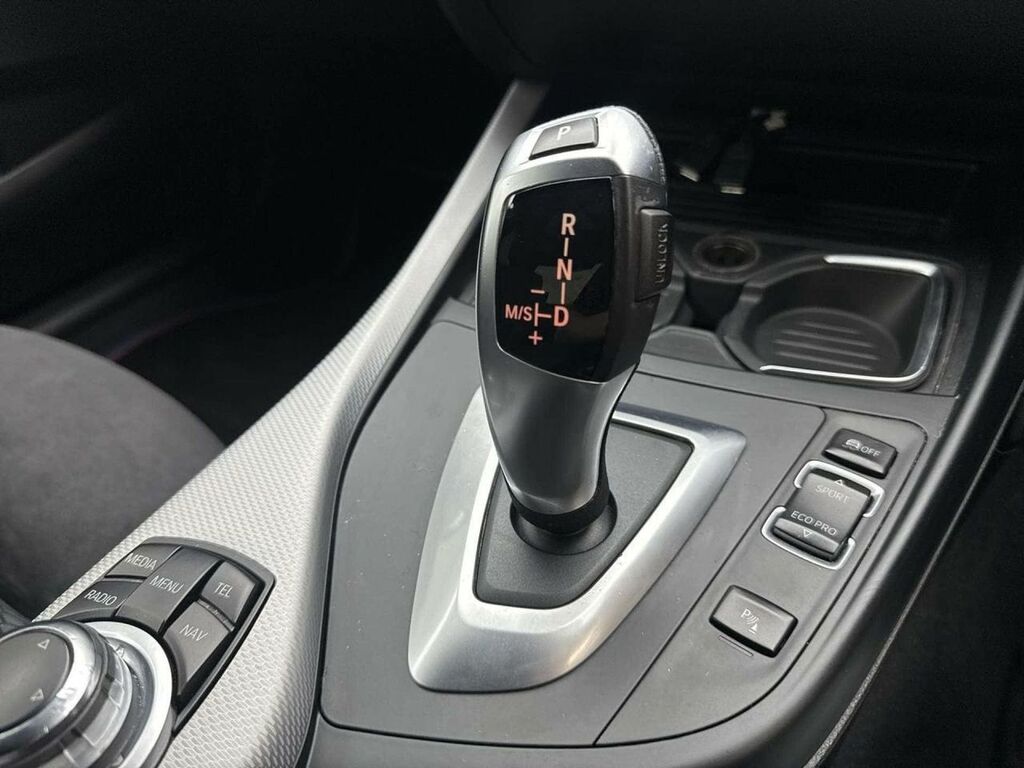 BMW 2 Series M240i Nav Step White #18