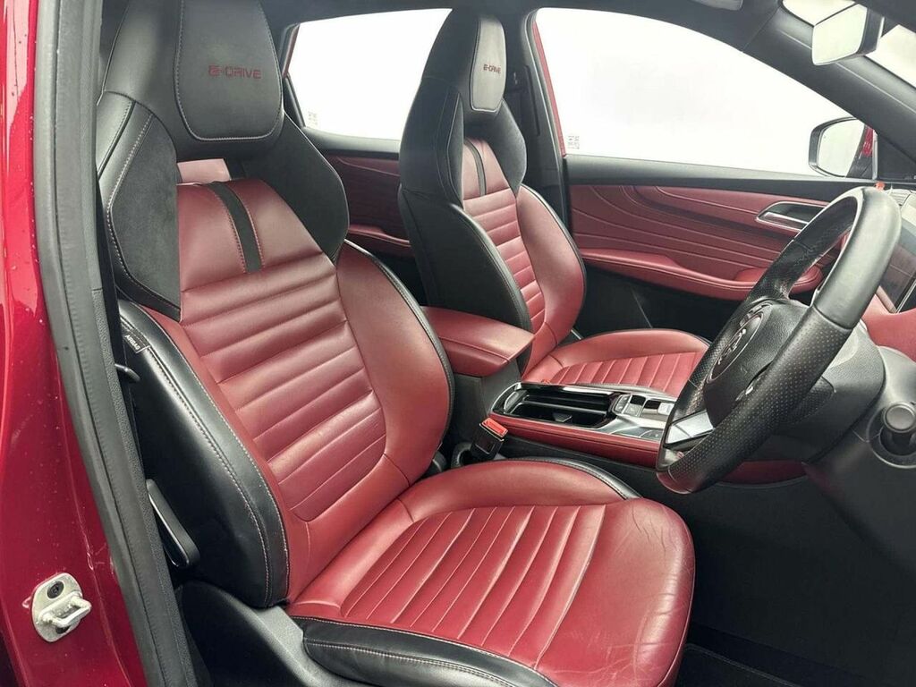 MG HS 1.5 T-gdi Excite Red #12