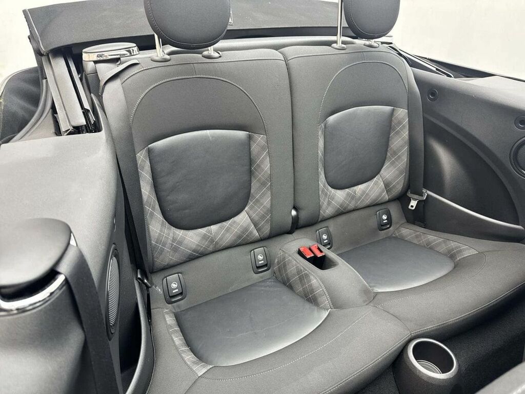 Mini Convertible Cooper Classic 1.5 U10427 Ulez Silver #26