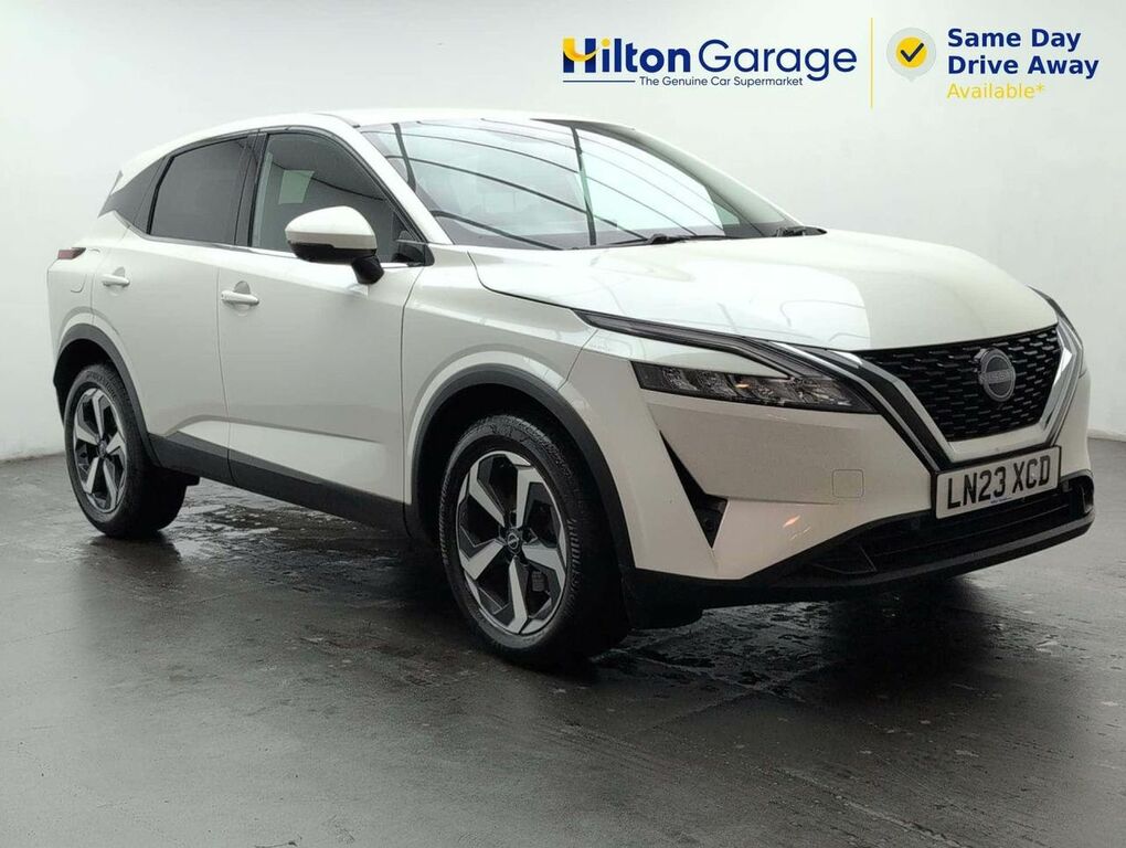 Nissan Qashqai 1.3 Qashqai N-connecta Dig-t Mhev White