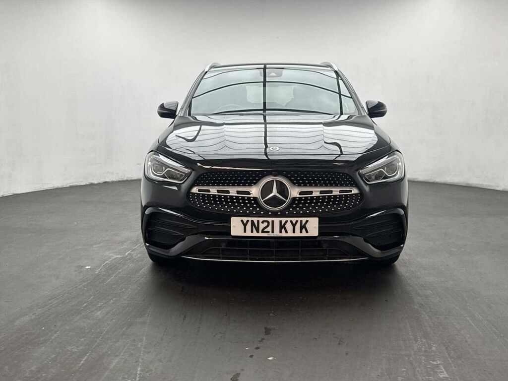 Mercedes-Benz GLA Class 1.3 Gla 180 Amg Line Executive YN21KYK Black #3