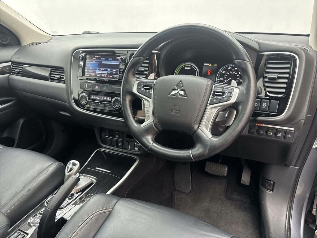 Mitsubishi Outlander Phev Gx 3H Plus Black #11