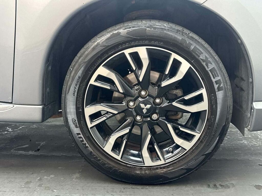 Mitsubishi Outlander Phev Gx 3H Plus Black #10
