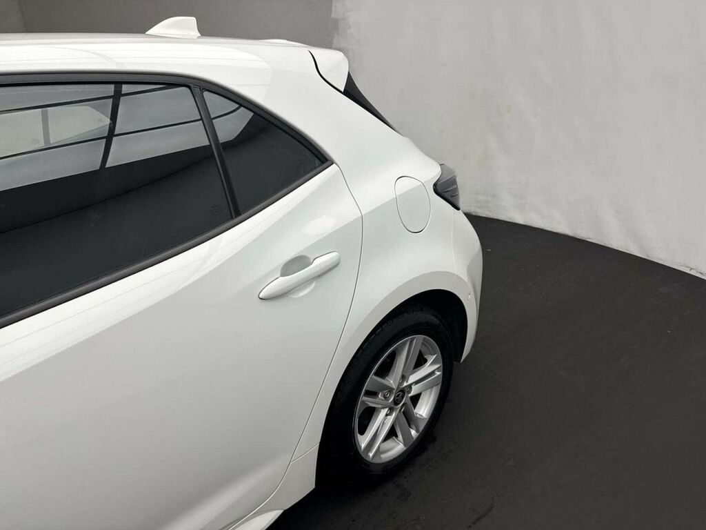 Toyota Corolla Excel White #35