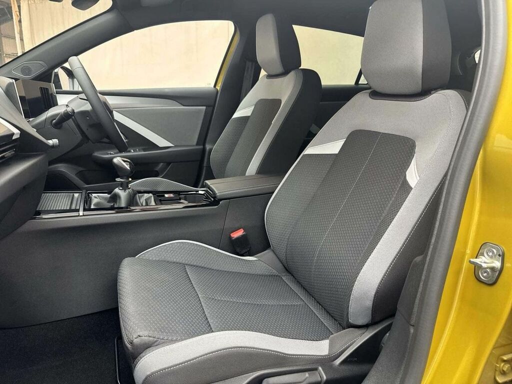 Vauxhall Astra Vauxhall Astra Ultimate Red #38