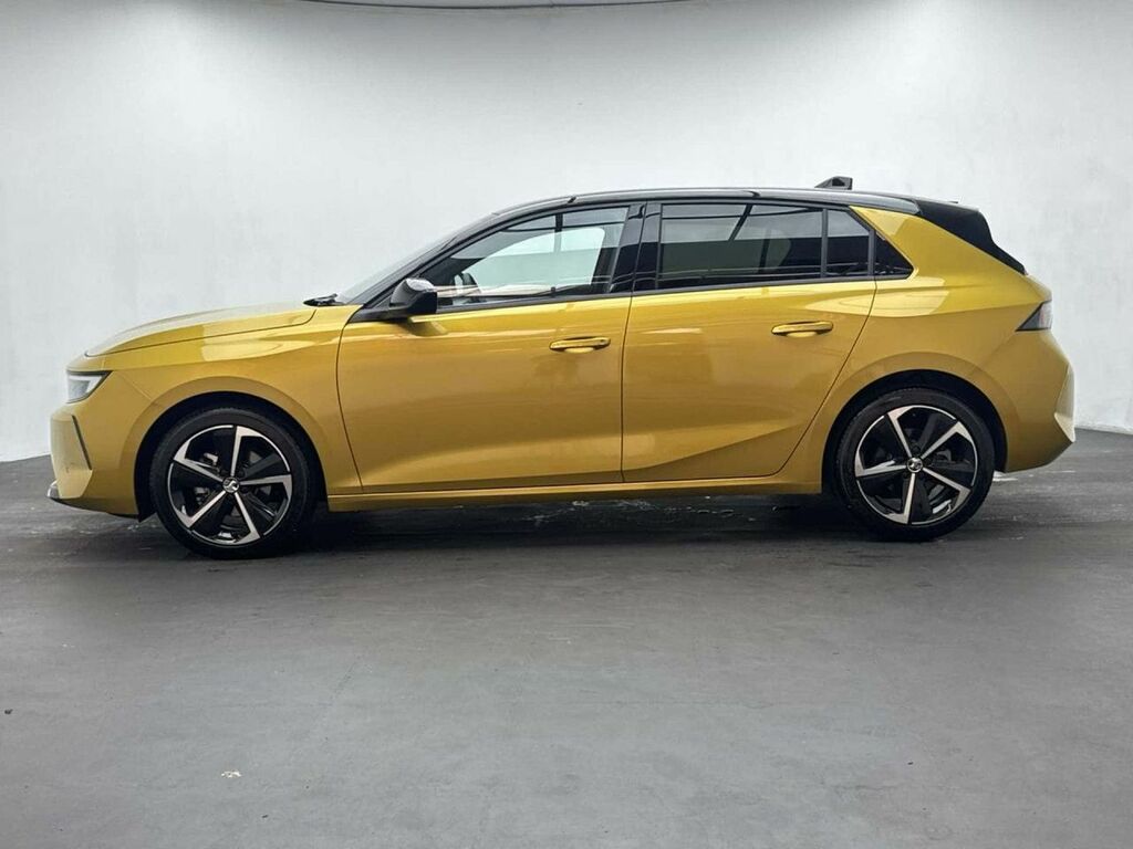 Vauxhall Astra Vauxhall Astra Ultimate Red #5