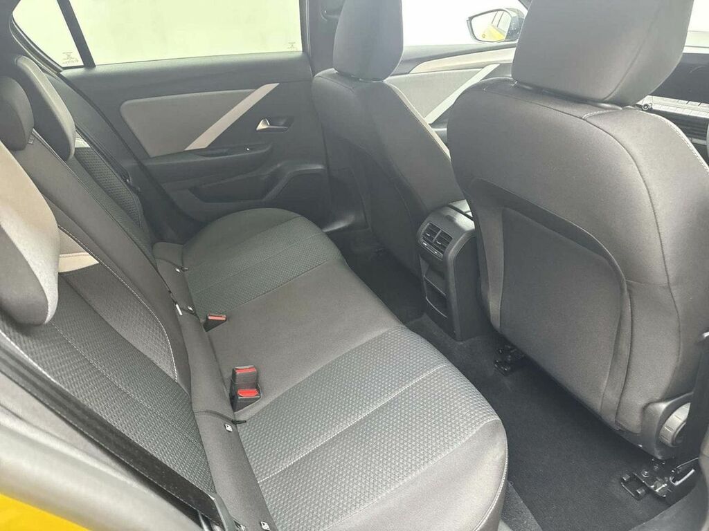 Vauxhall Astra Vauxhall Astra Ultimate Red #30
