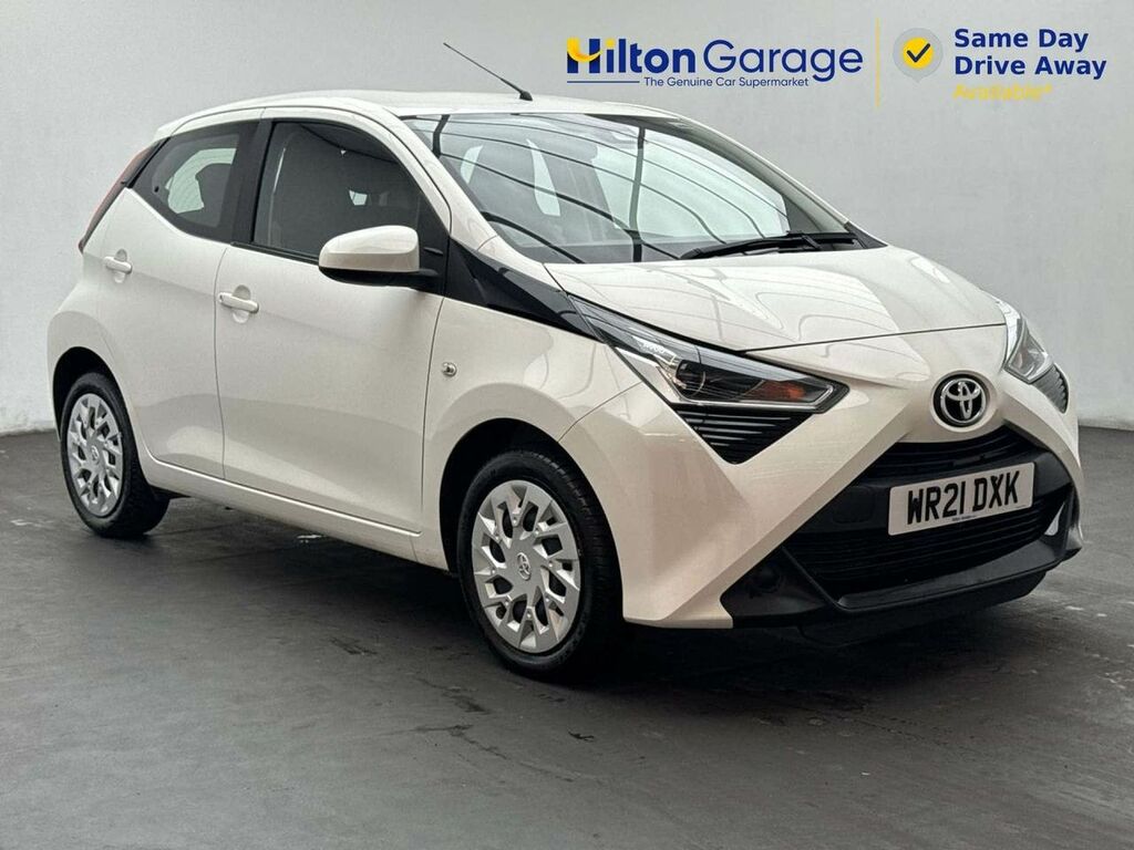 Toyota Aygo X 1.0 Aygo X-play Tss Vvt-i White