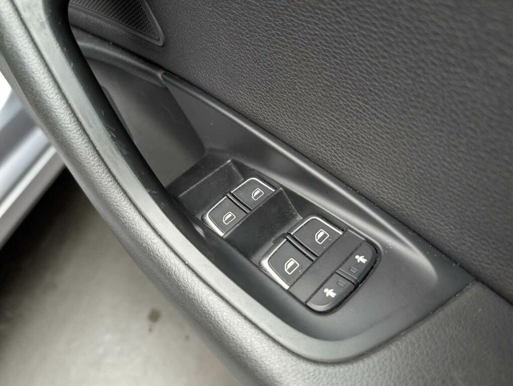 Audi A6 Saloon Saloon Black #16