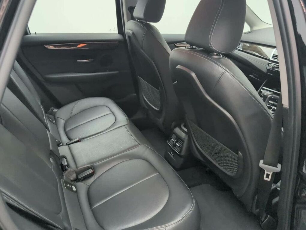 BMW 2 Series 218D M Sport Black #29