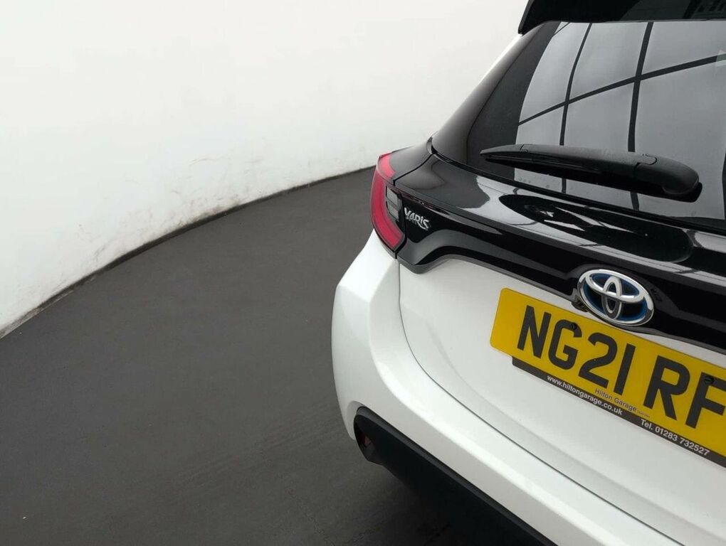 Toyota Yaris Hatchback Black #29