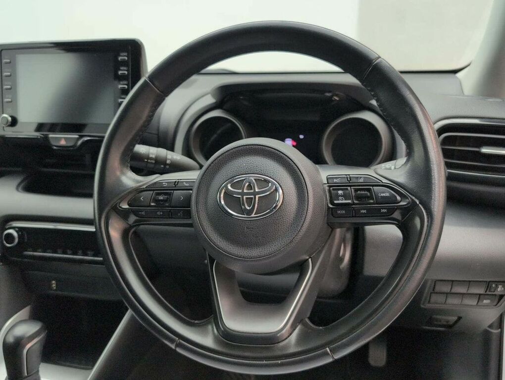 Toyota Yaris Hatchback Black #24
