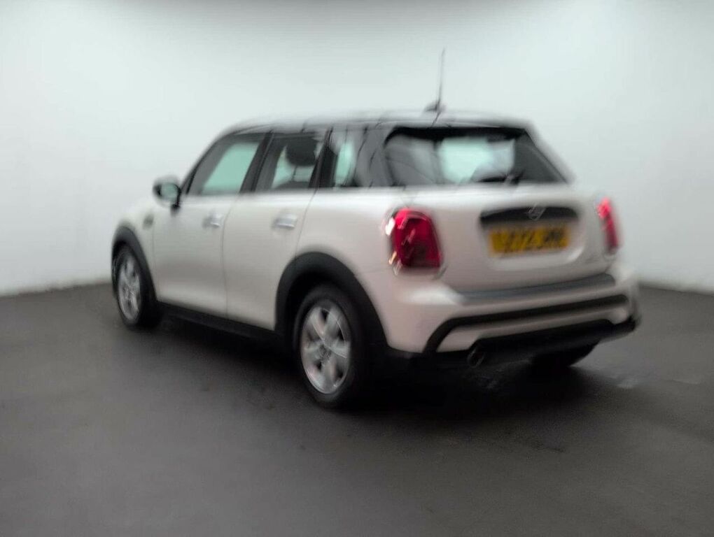 Mini Hatch 1.5 Cooper Classic LX72JWM White #6