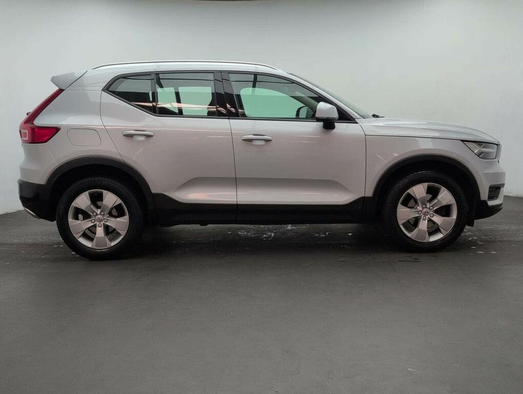 Volvo XC40 1.5 Xc40 Momentum T3 Silver #3