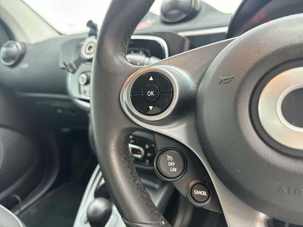 Smart Fortwo 0.9 Edition Red T Red #18