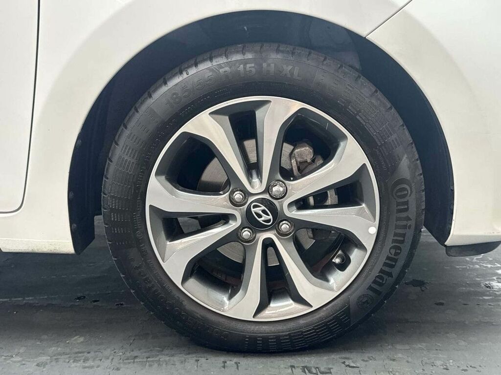 Hyundai I10 Premium Black #10