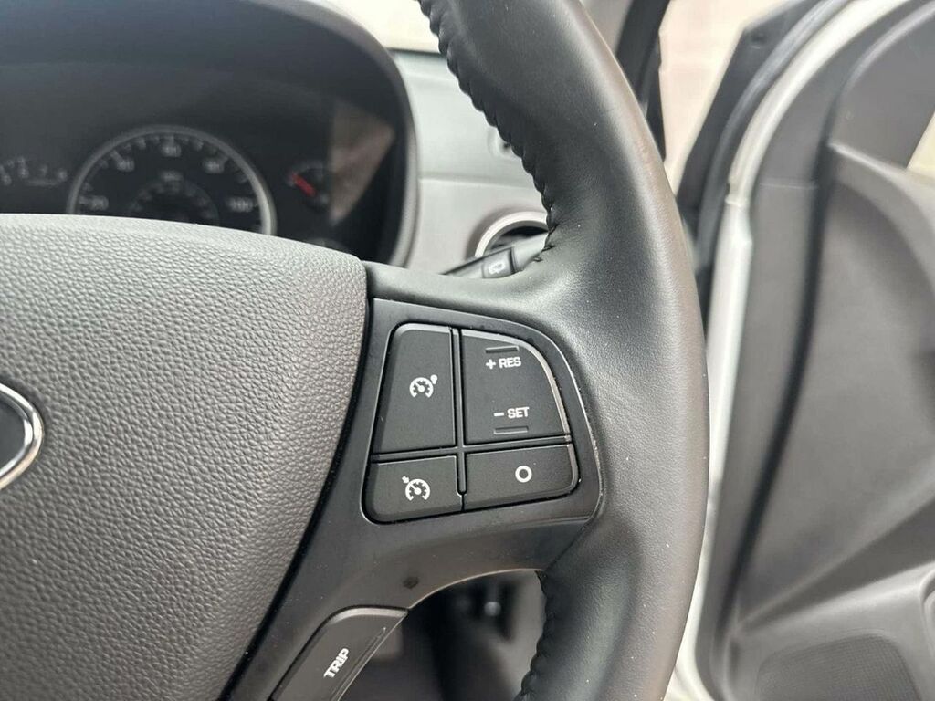 Hyundai I10 Premium Black #19