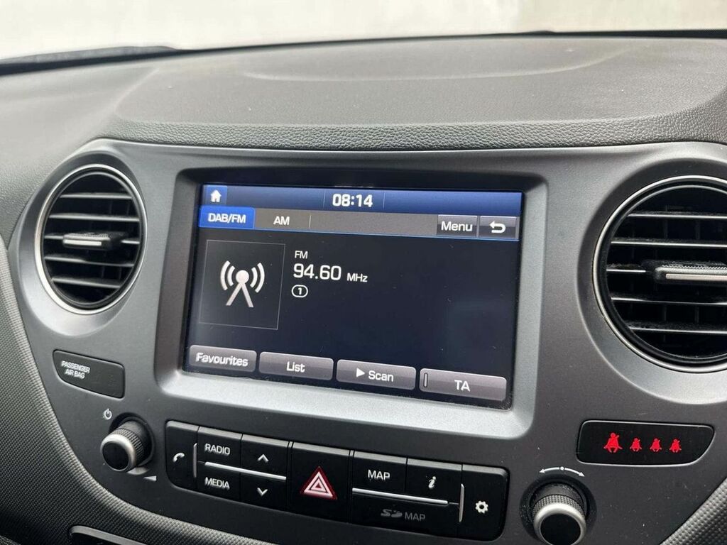 Hyundai I10 Premium Black #13