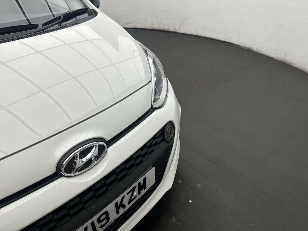 Hyundai I10 Premium Black #34