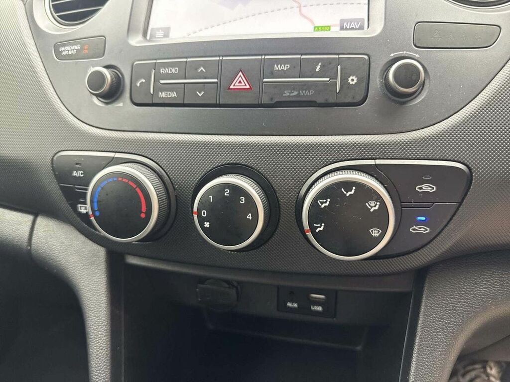 Hyundai I10 Premium Black #15