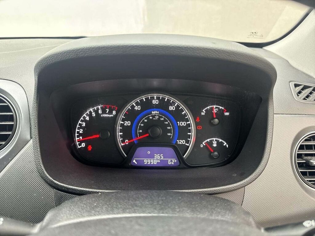 Hyundai I10 Premium Black #17