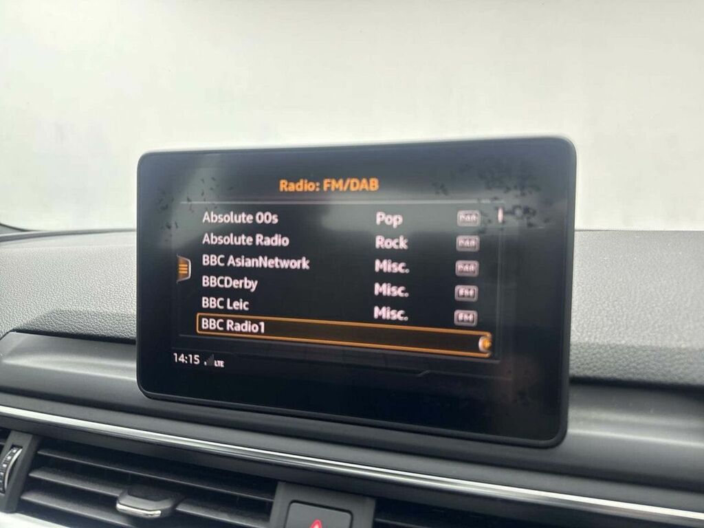 Audi A4 1.4 Tfsi Black Edition S Tronic Black #13