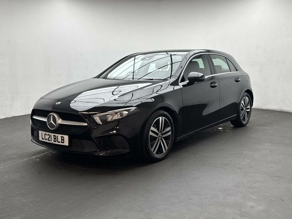 Mercedes-Benz A Class 1.3 A 180 Sport Executive LC21BLB Black #4