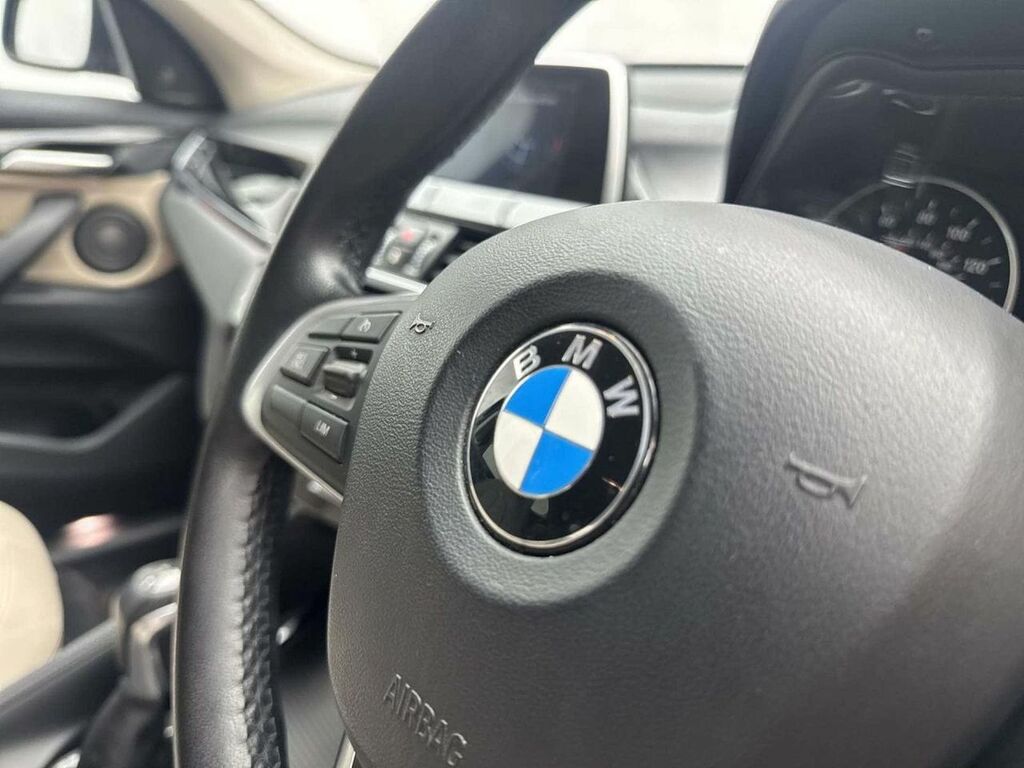 BMW X1 Sdrive 18D Se Black #28