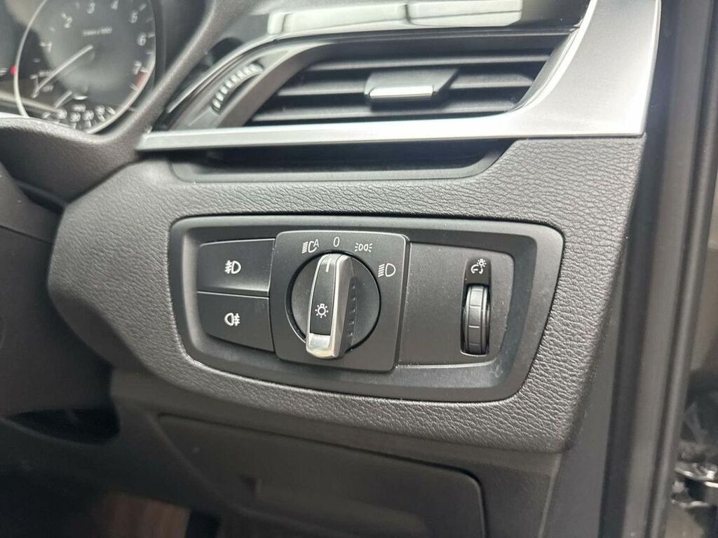 BMW X1 Sdrive 18D Se Black #25