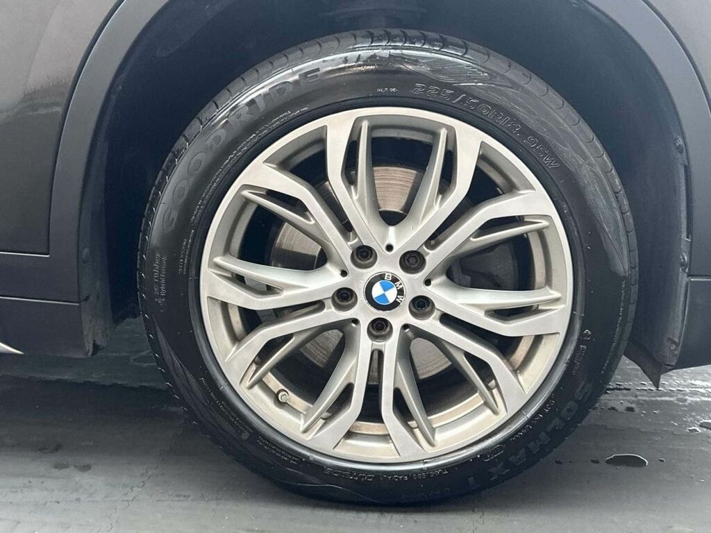 BMW X1 Sdrive 18D Se Black #10