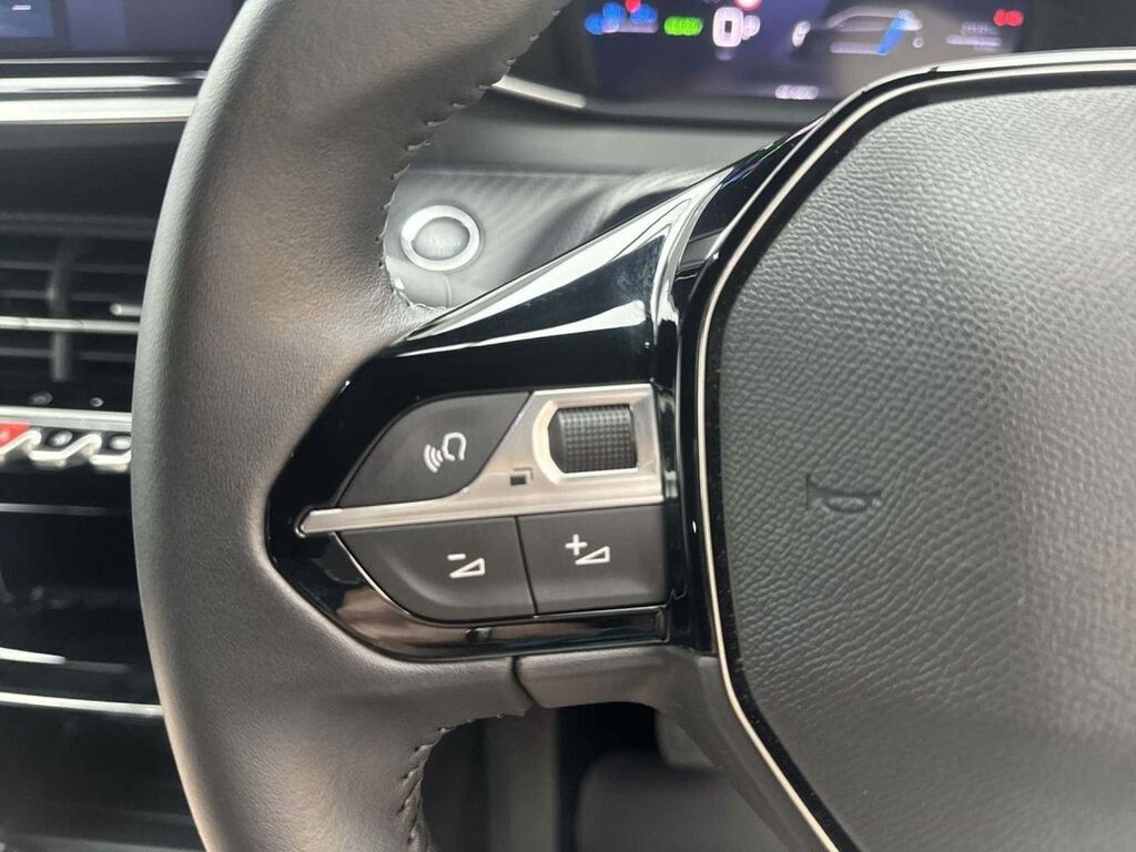 Peugeot e-2008 100Kw Active 50Kwh Grey #19
