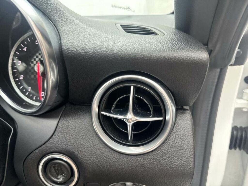 Mercedes-Benz SLC Hatchback Black #23