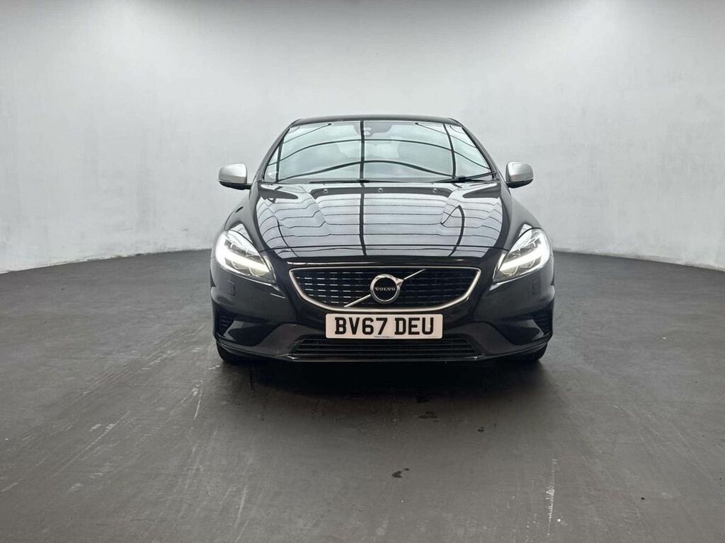 Volvo V40 2.0 V40 R-design Pro T2 Black #3