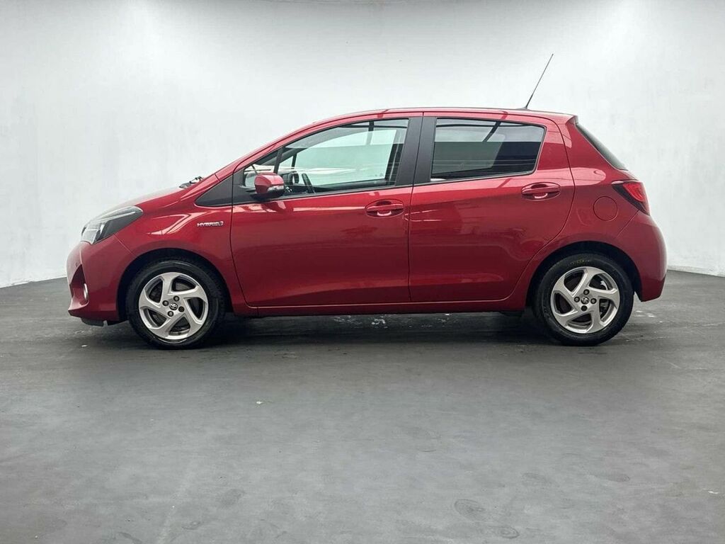 Toyota Yaris Hatchback Blue #5