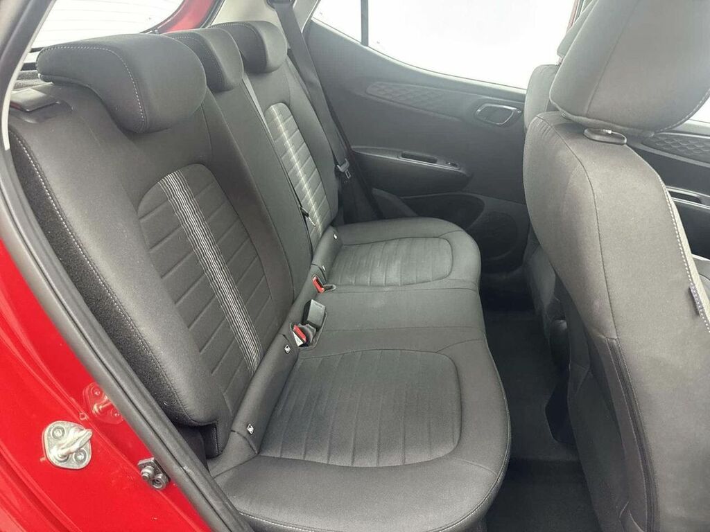 Hyundai I10 Mpi Se Connect Black #24