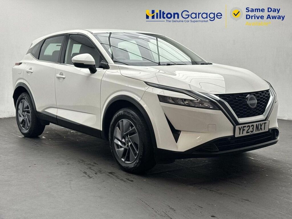 Nissan Qashqai 1.3 Qashqai Acenta Premium Dig-t Mhev White