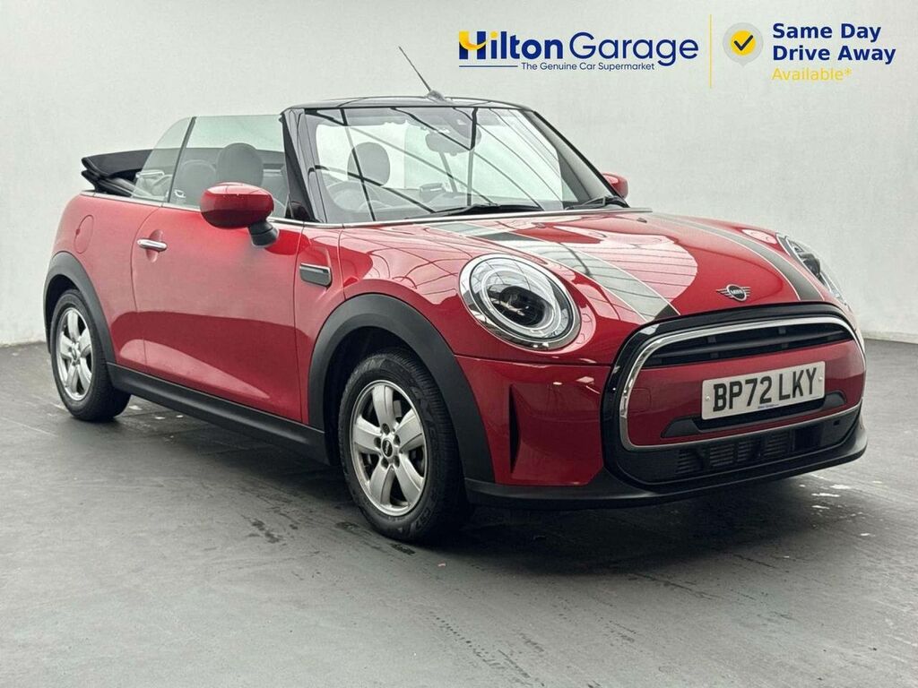 Mini Convertible 1.5 Cooper Classic Red